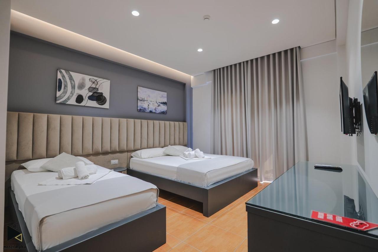 Hotel Alpha Sarande Ngoại thất bức ảnh