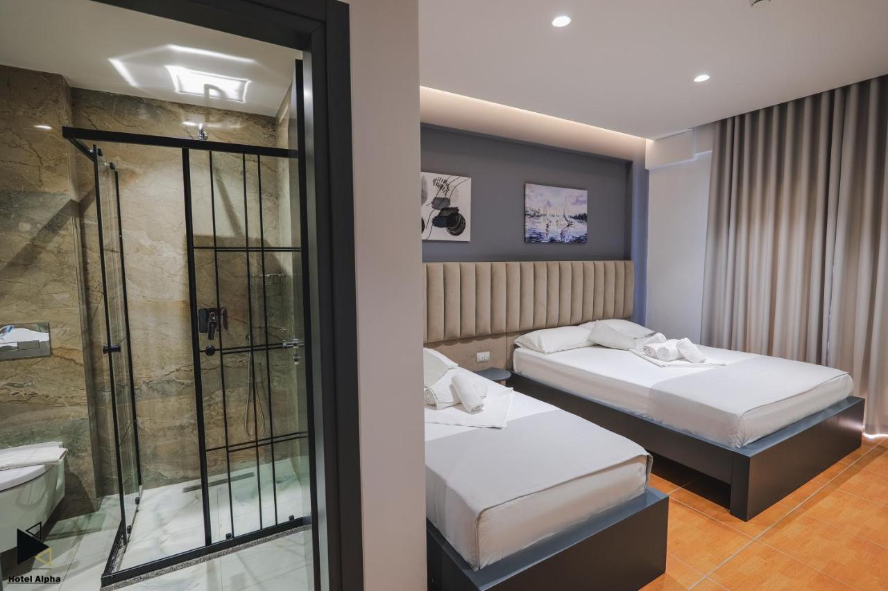 Hotel Alpha Sarande Ngoại thất bức ảnh