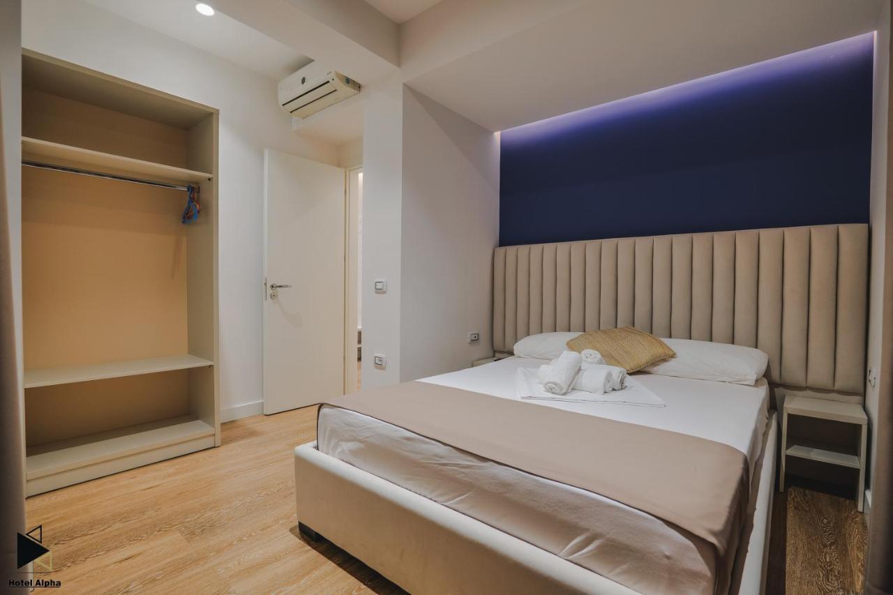 Hotel Alpha Sarande Ngoại thất bức ảnh