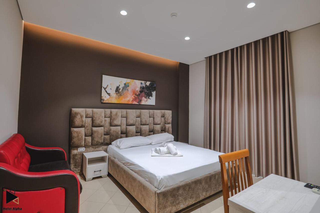 Hotel Alpha Sarande Ngoại thất bức ảnh